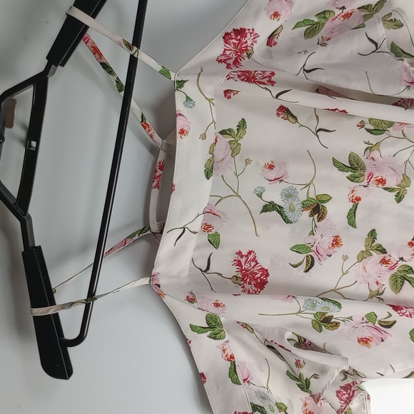 Express Floral Button Up Over the Shoulder Blouse Top White Pink & Green - Picture 5 of 9